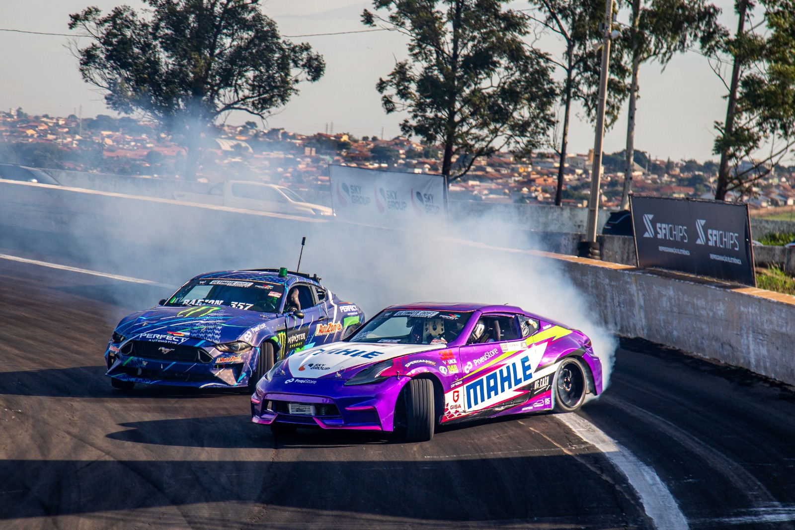 Ultimate Drift acelera em Balneário Camboriú com etapa catarinense em ritmo de festa junina