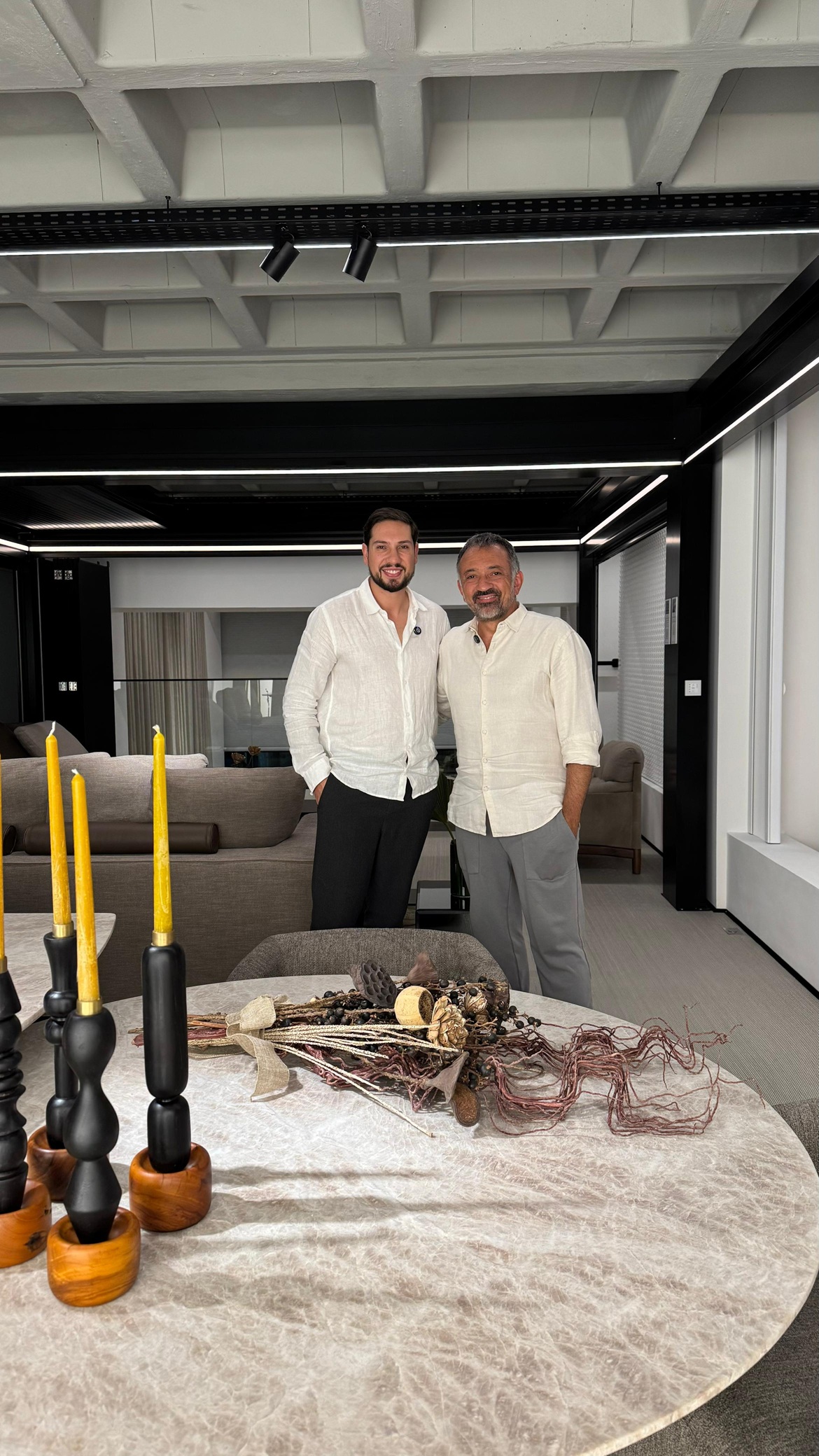 Premiado Designer Marcus Ferreira visita Revelo, em Itapema