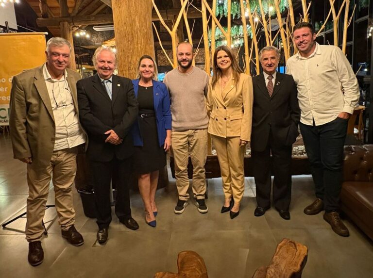 ACIL prestigia posse da nova diretoria da Associação Empresarial de Urubici