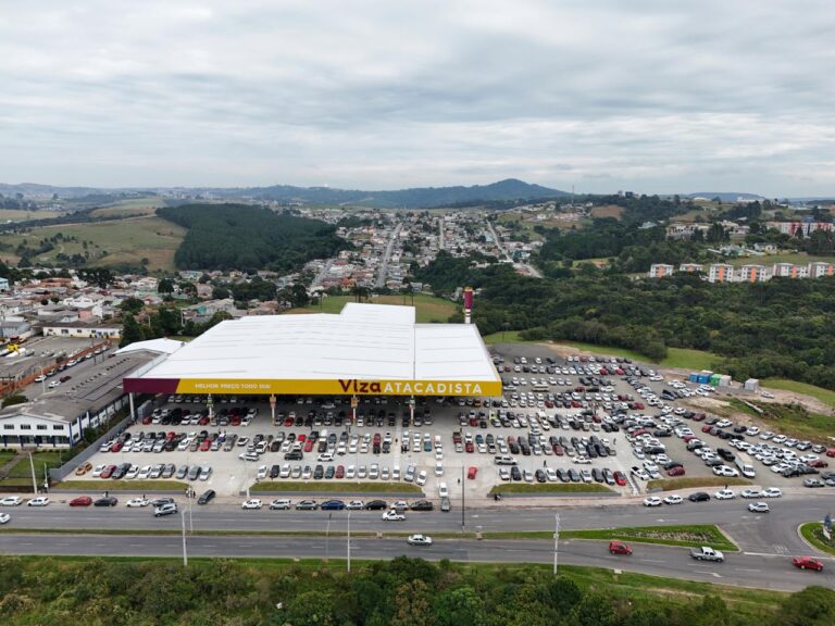 Grupo Superviza inaugura o maior atacado de Lages.
