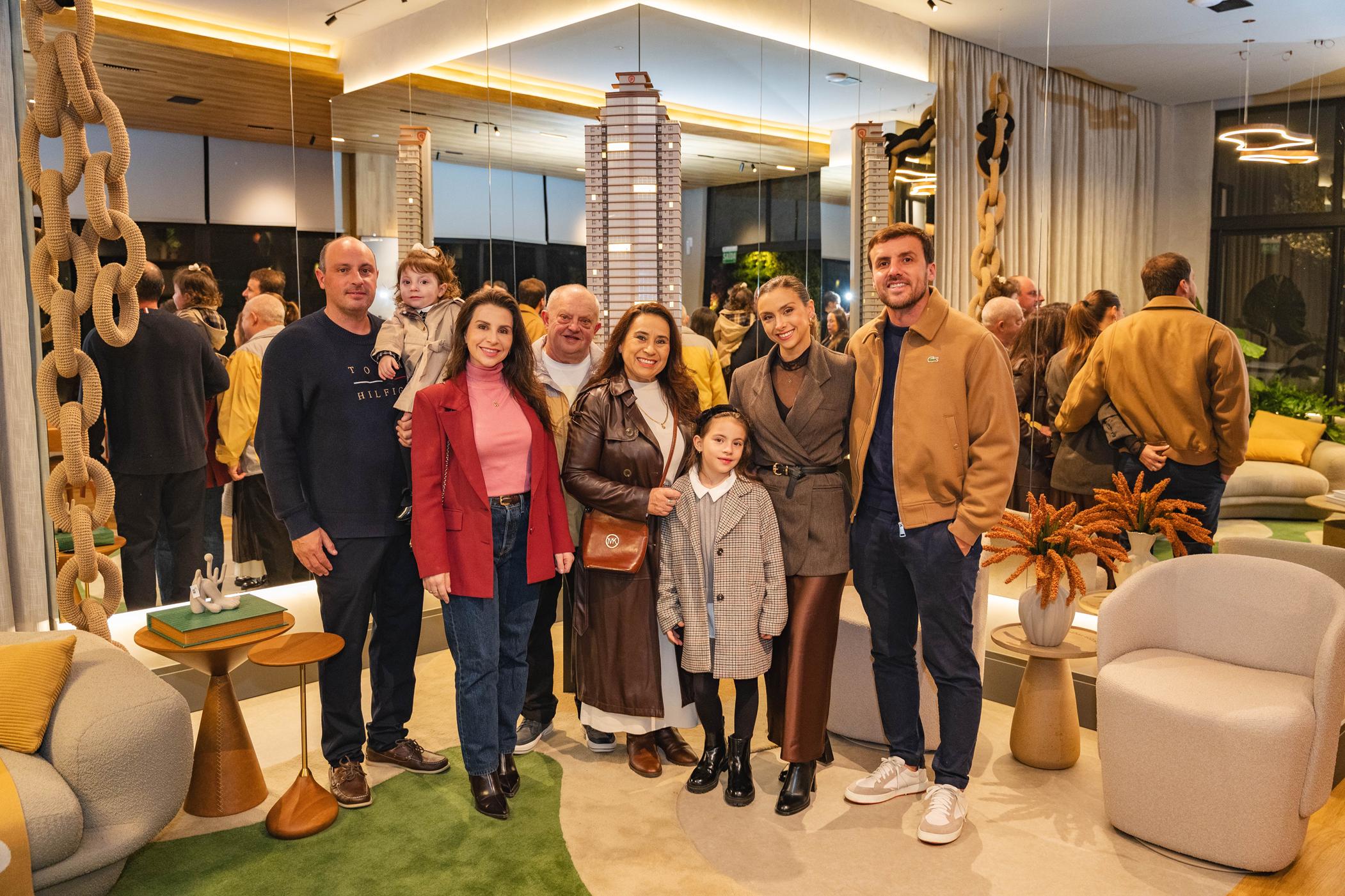 Pioneira recebe clientes na CASACOR SC