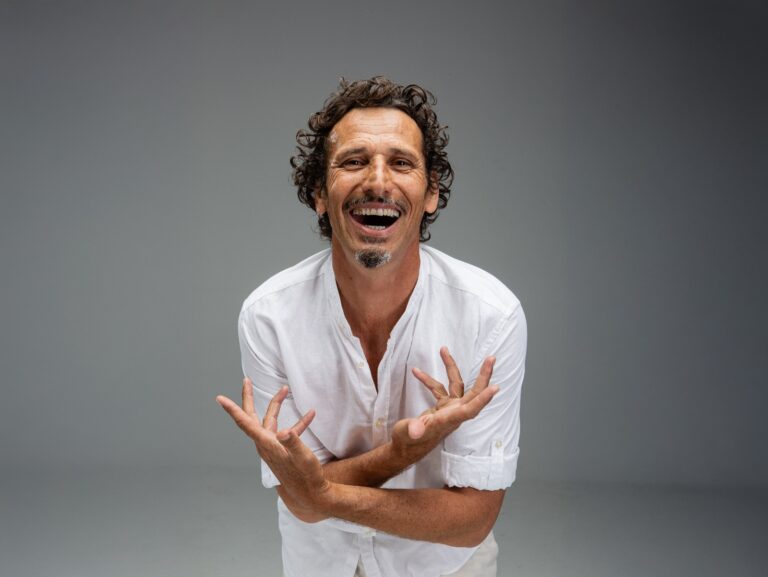 Talk show com Moriel Costa agita Pátio Milano e celebra a cultura de Florianópolis